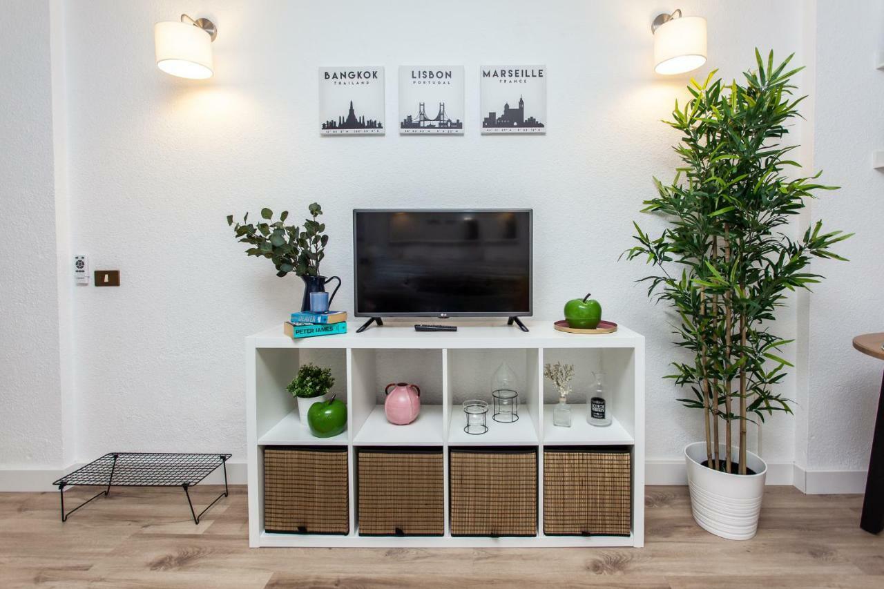 Spectacular Renovated Apartment, 5 Min To Camison Beach, With Aircon Arona  Exterior foto