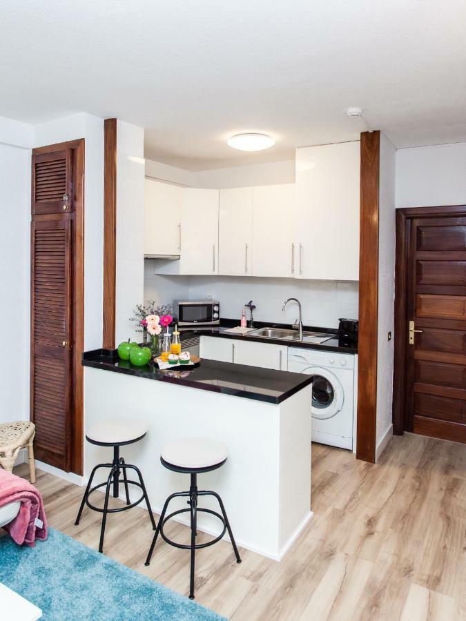 Spectacular Renovated Apartment, 5 Min To Camison Beach, With Aircon Arona  Exterior foto