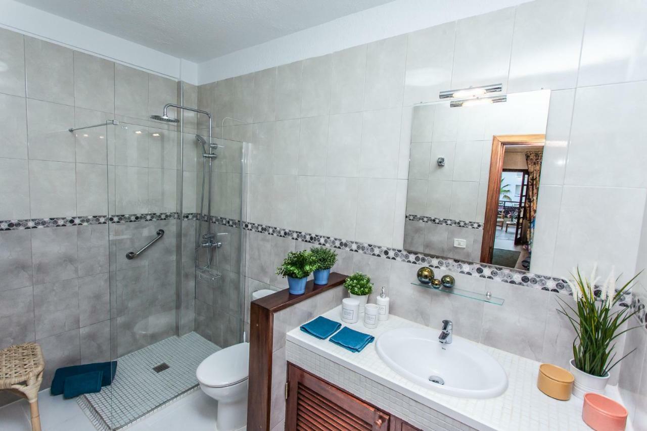 Spectacular Renovated Apartment, 5 Min To Camison Beach, With Aircon Arona  Exterior foto