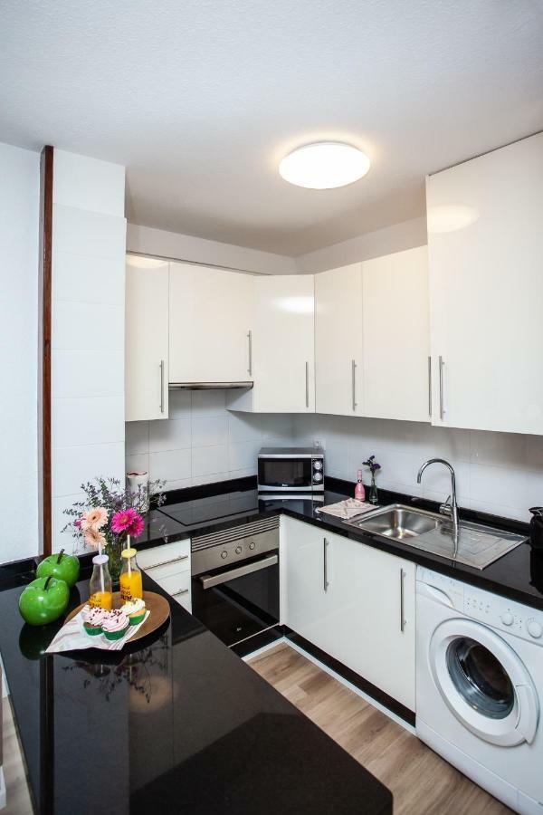Spectacular Renovated Apartment, 5 Min To Camison Beach, With Aircon Arona  Exterior foto
